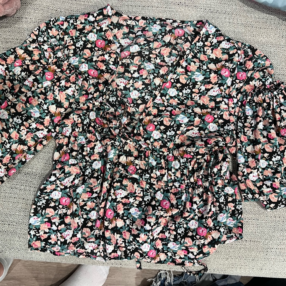 floral top